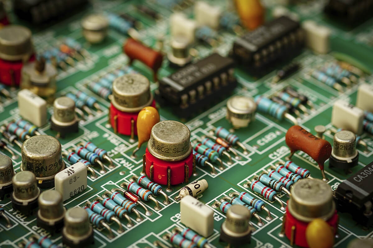 Сколько драгметаллов содержится в транзисторах?