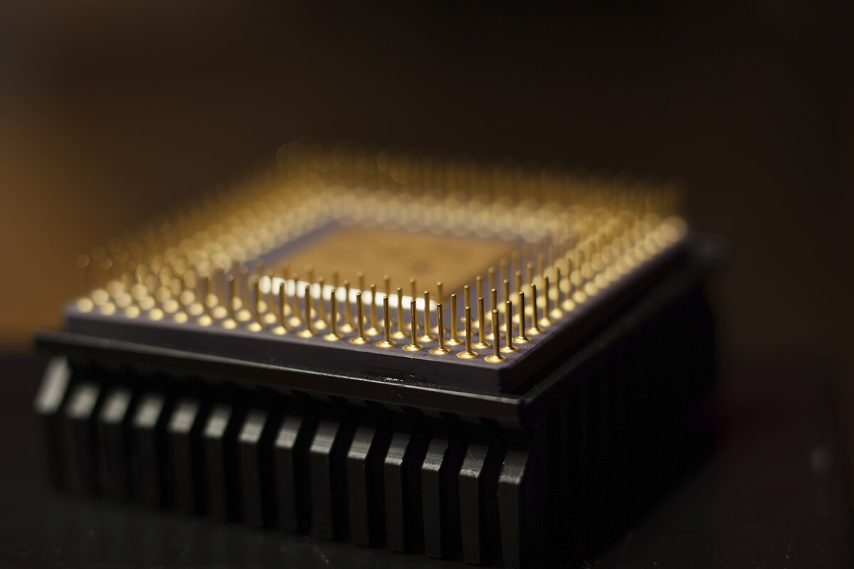 Есть ли в процессоре золото и сколько грамм?